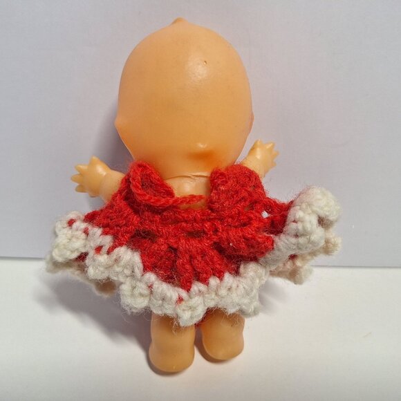 Vintage Kewpie Doll 4.5" Tall With Red & White Handmade Crocheted Dress - Picture 2 of 9
